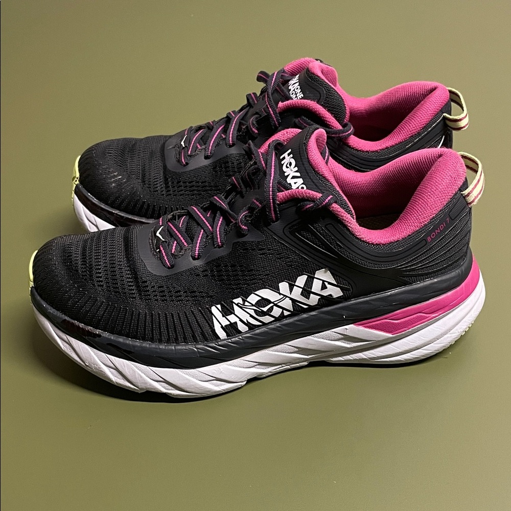 Hoka Women's Bondi 7 Athletic Shoes, 7.5M - Picture 3 of 10